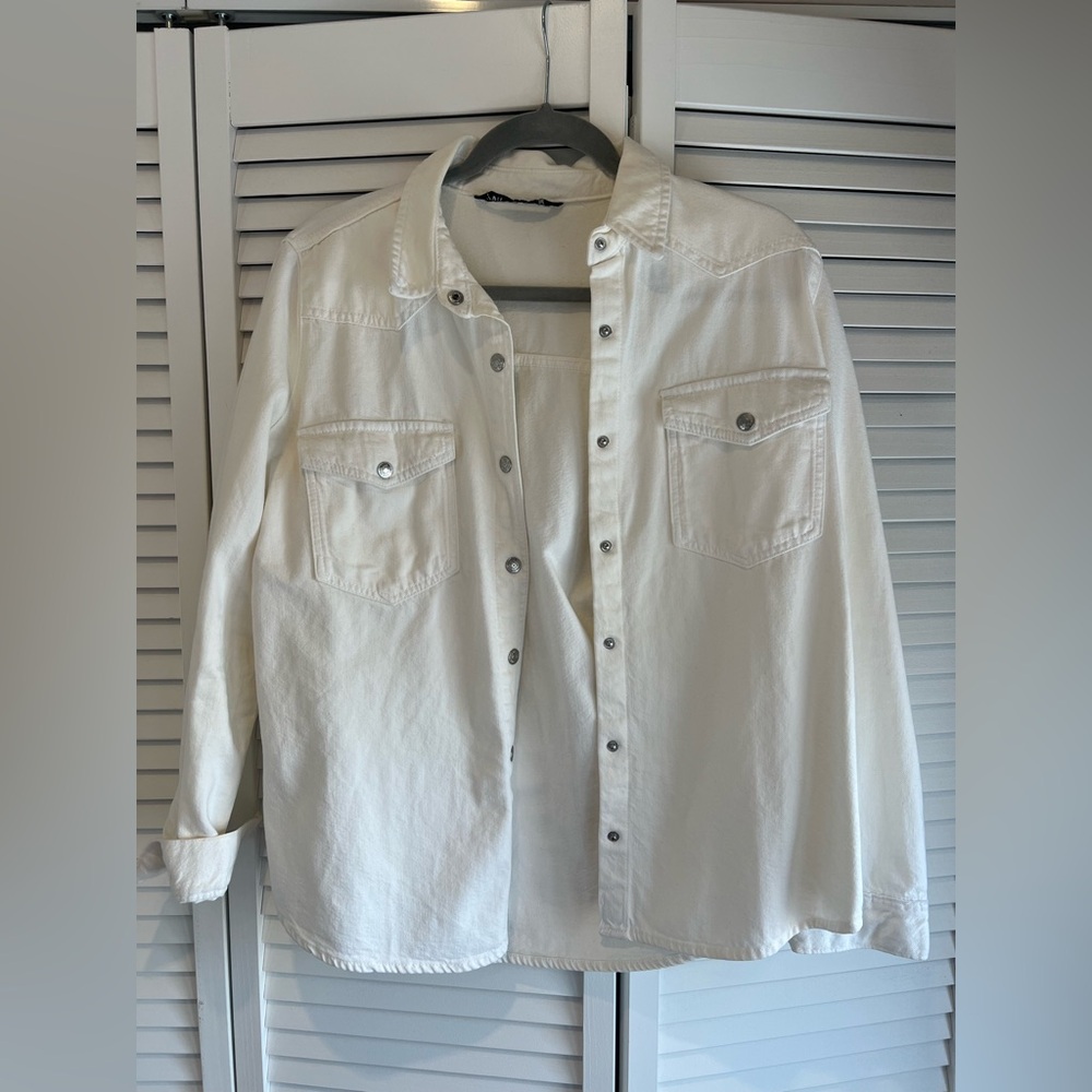 Zara White Denim Button-Down Shirt – Size L